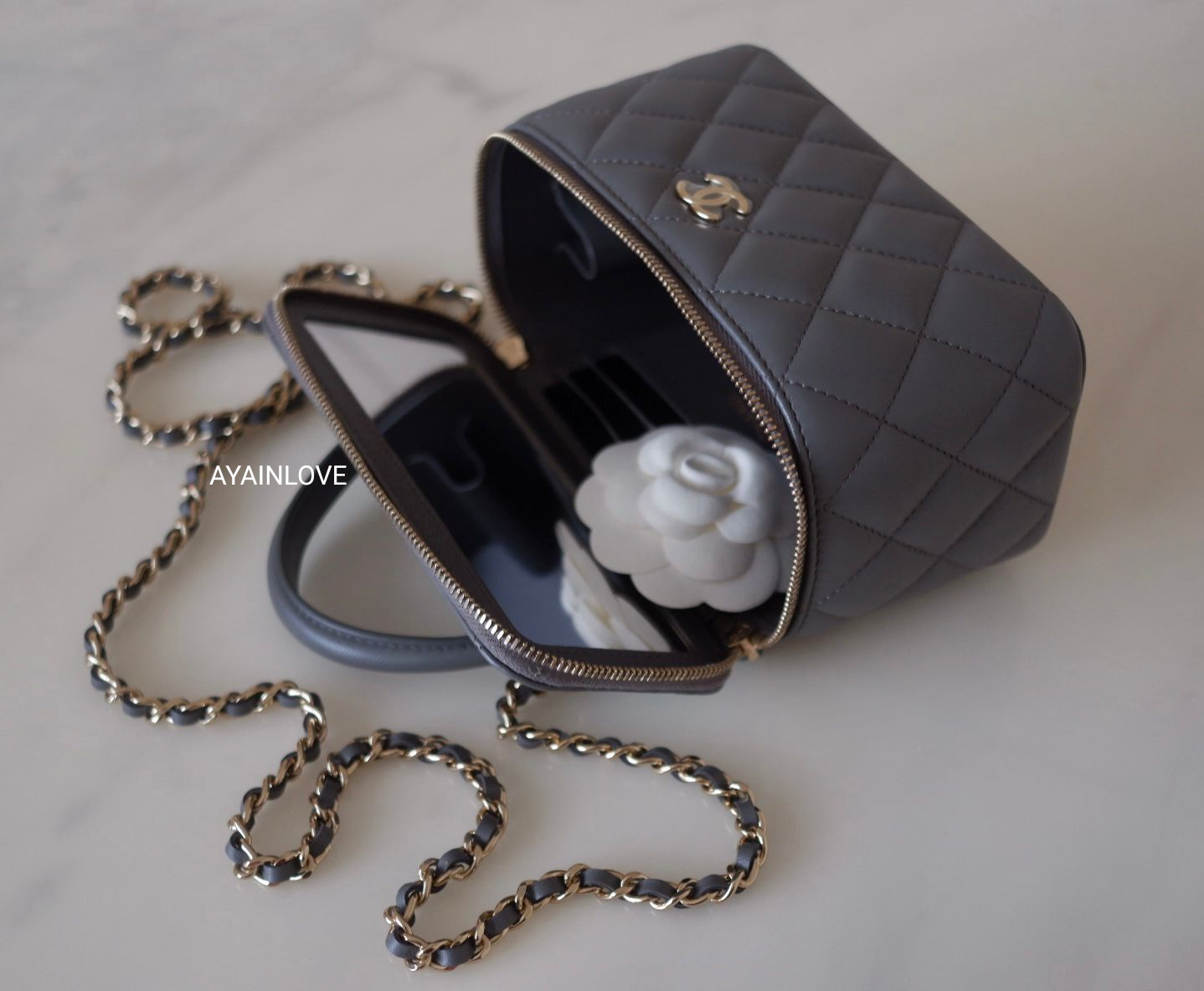 CHANEL 22A Dark Grey Lamb Skin Top Handle Vanity Light Gold Hardware – AYAINLOVE  CURATED LUXURIES