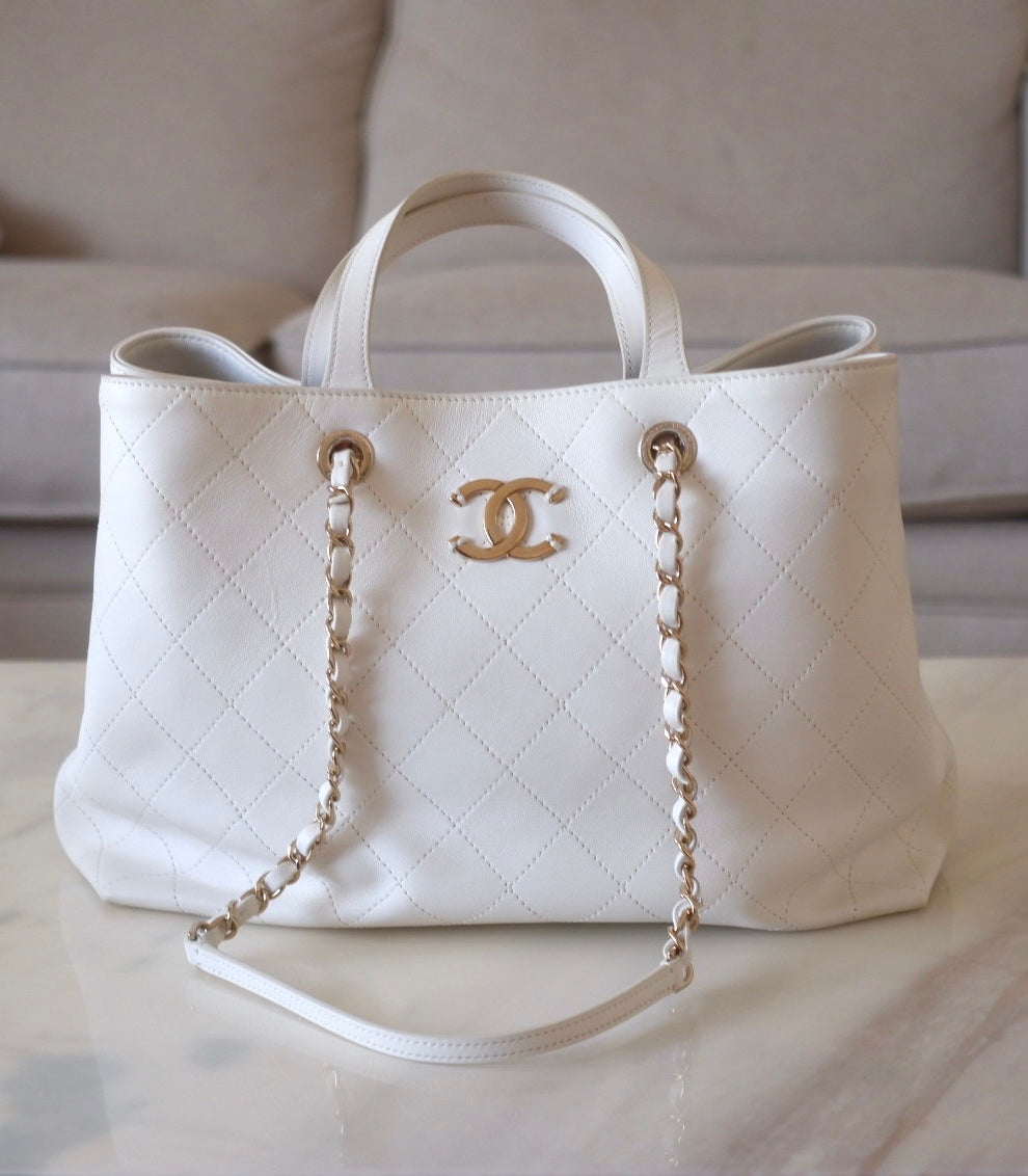 CHANEL 19P White Bull Skin Tote Medium Shopping Bag Gold Hardware –  AYAINLOVE CURATED LUXURIES