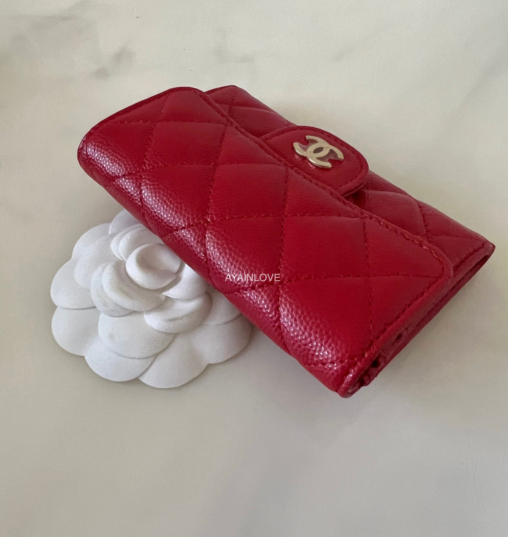 CHANEL 22P Red Caviar Snap Card Holder Light Gold Hardware