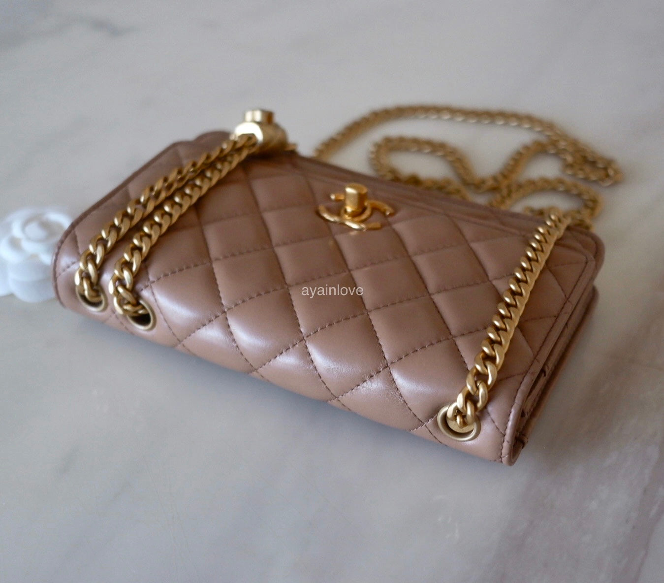 gold chanel wallet