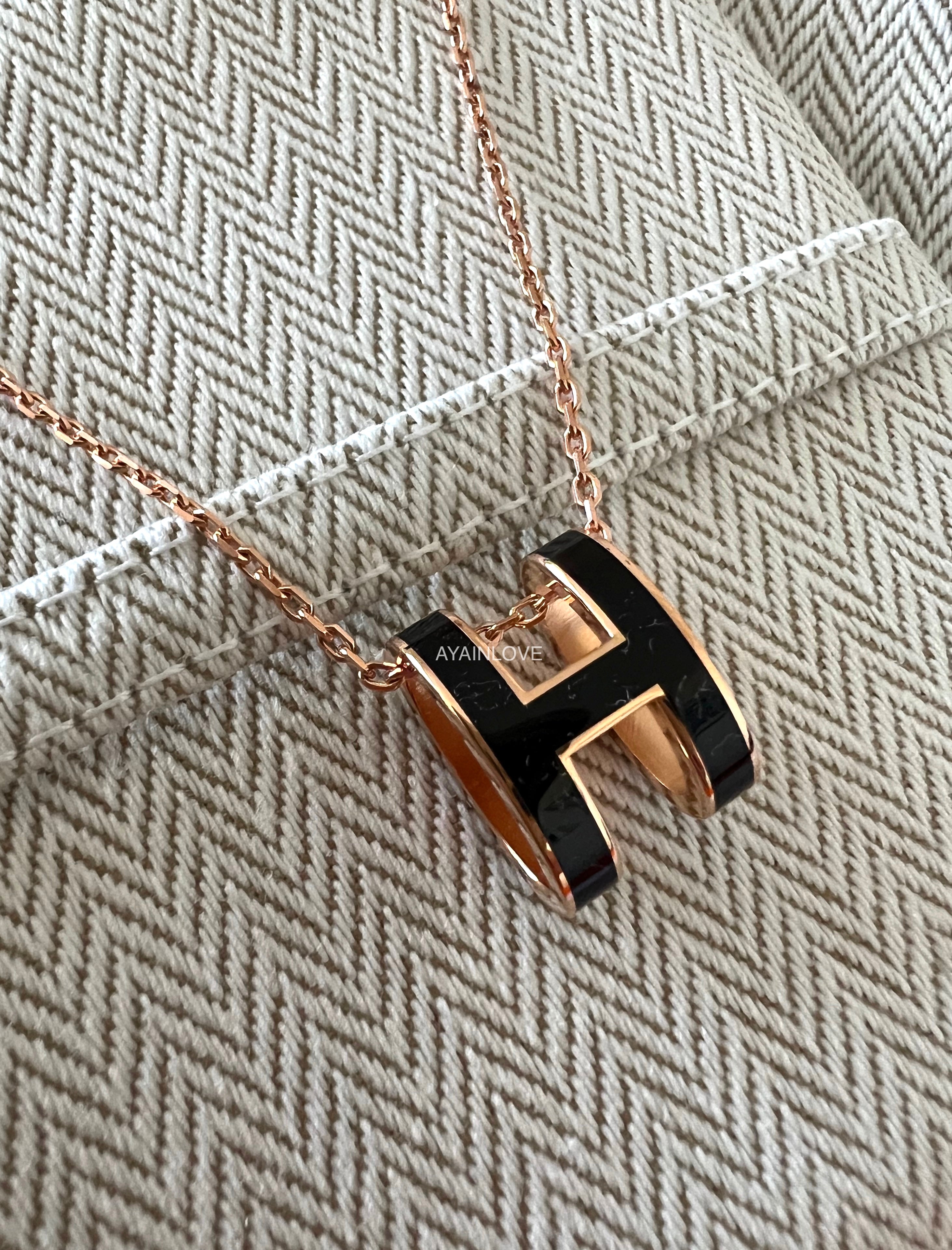 Hermes necklace black deals