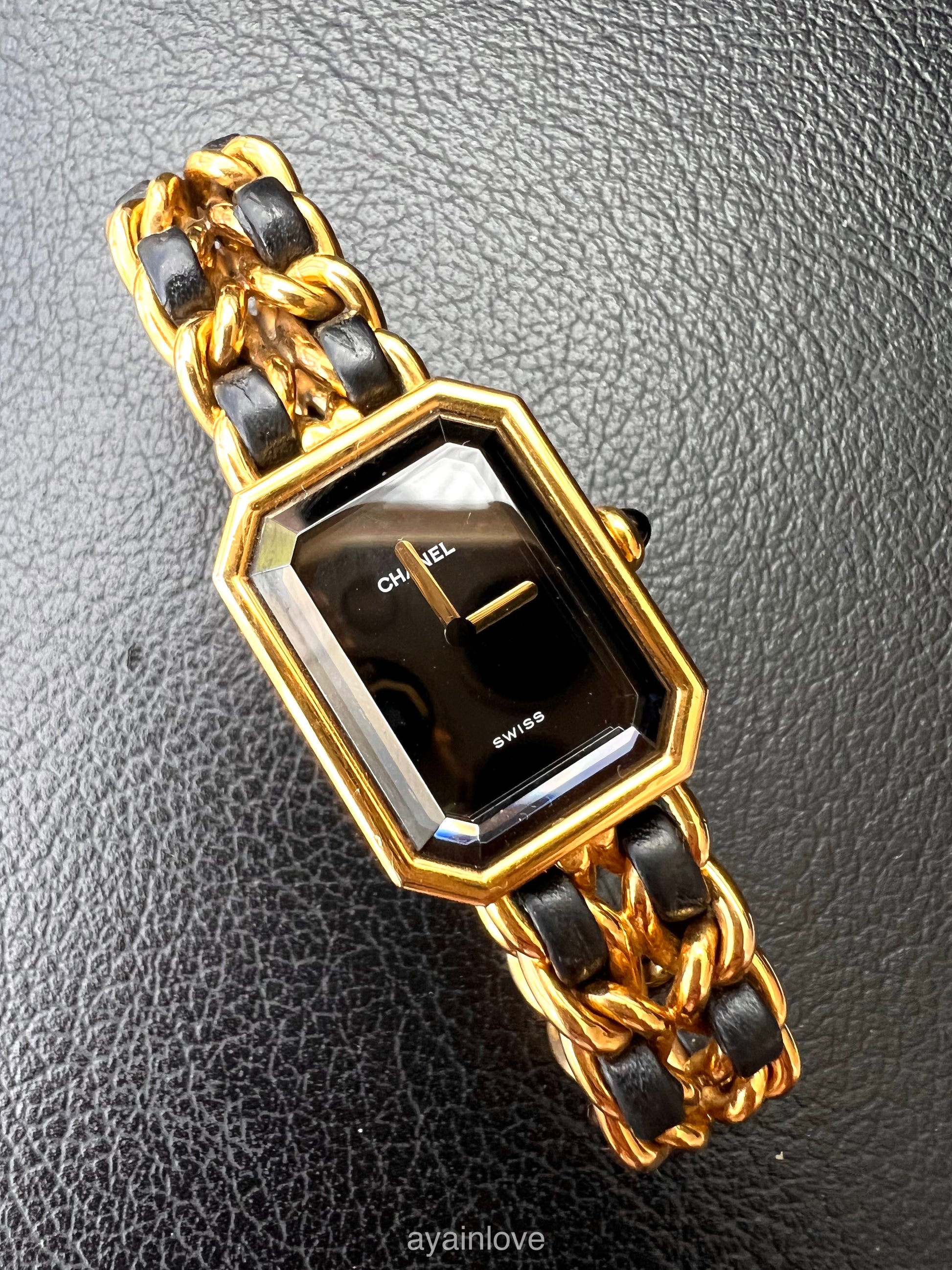 Chanel - CHANEL PREMIER 18K YELLOW GOLD 1987 BLACK DIAL WATCH
