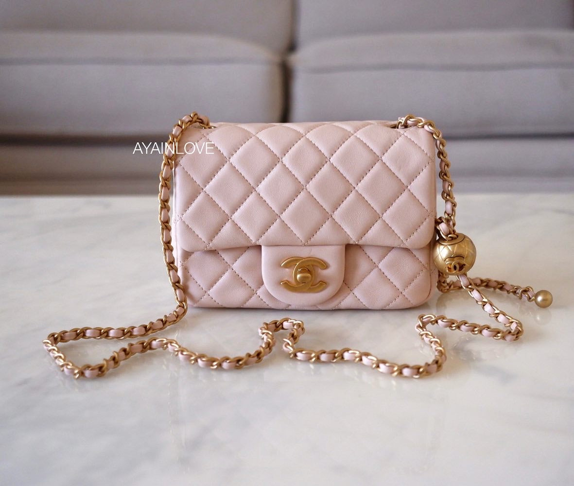 22C BEIGE PEARL CRUSH LAMB SKIN SQUARE MINI AGED GOLD HARDWARE *NEW* –  AYAINLOVE CURATED LUXURIES