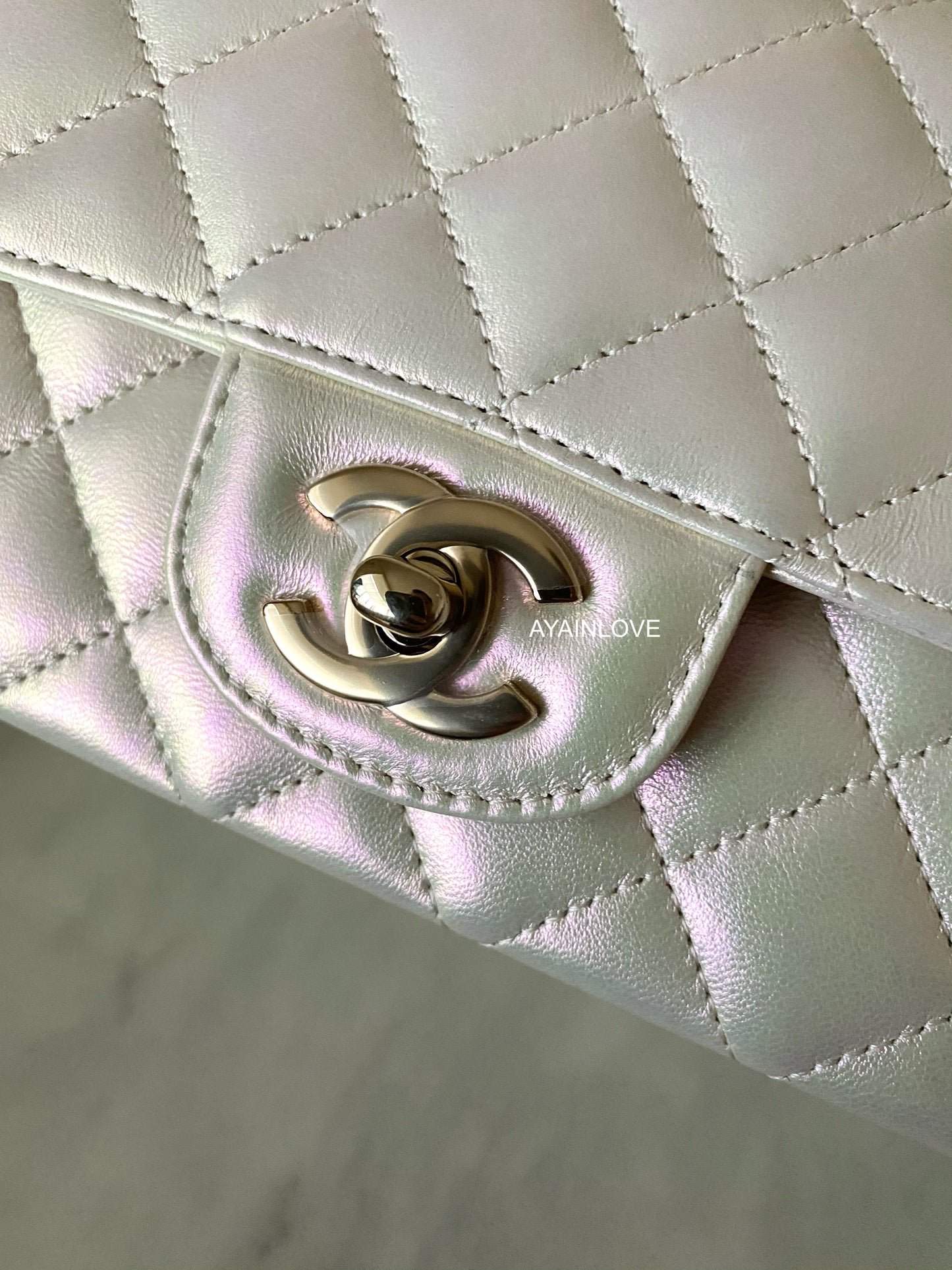 CHANEL 20B Iridescent Ivory Medium Classic Flap Light Gold Hardware –  AYAINLOVE CURATED LUXURIES