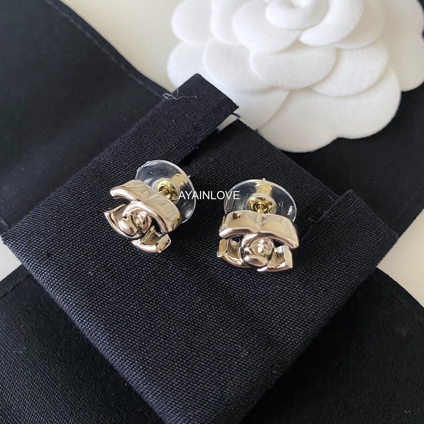 21S CC LOCK SMALL STUD EARRINGS LIGHT GOLD HARDWARE NEW AYAINLOVE CURATED LUXURIES