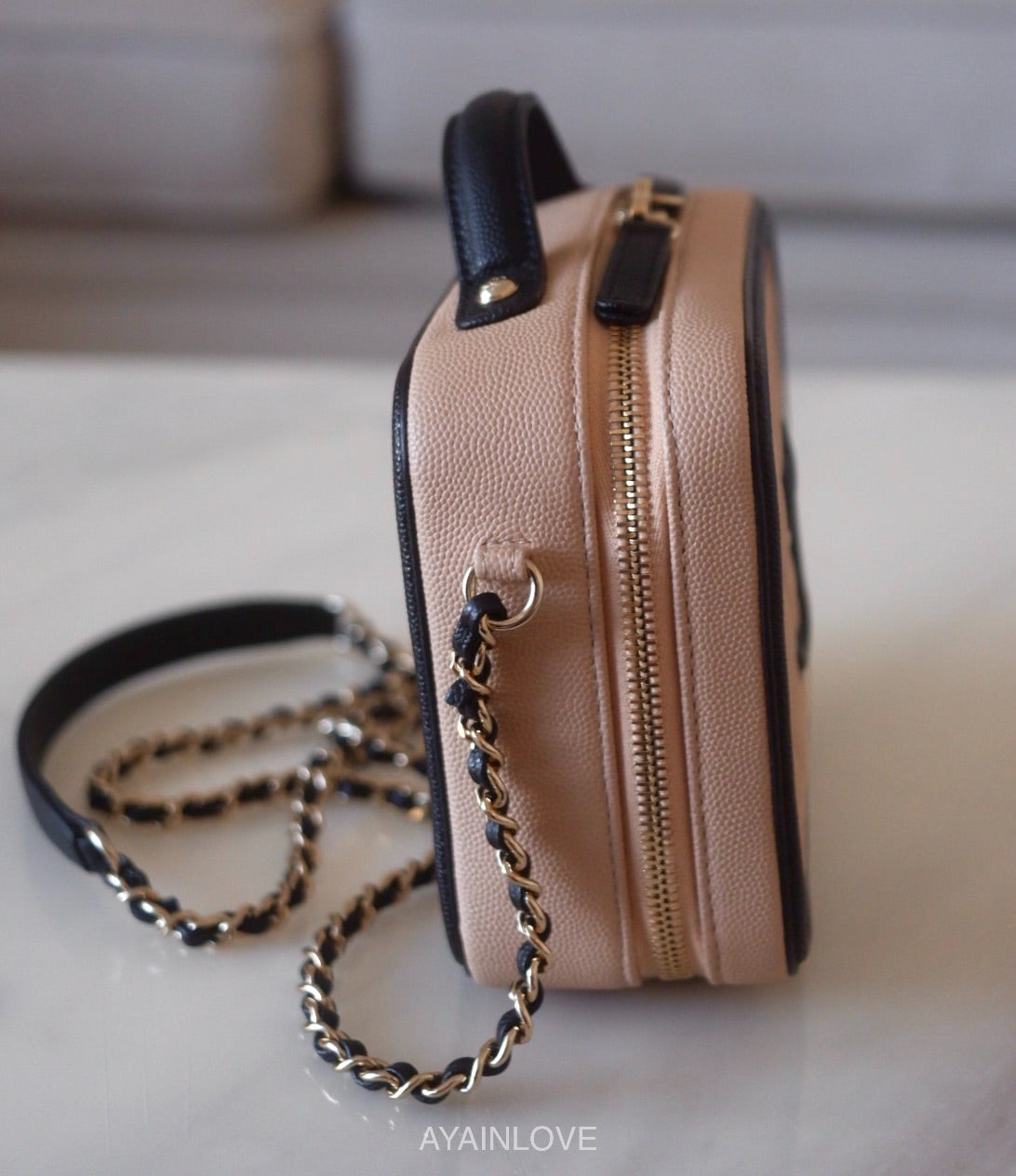 CHANEL 20S Filigree Beige Black Caviar Small Vanity Case Light Gold Ha AYAINLOVE CURATED LUXURIES