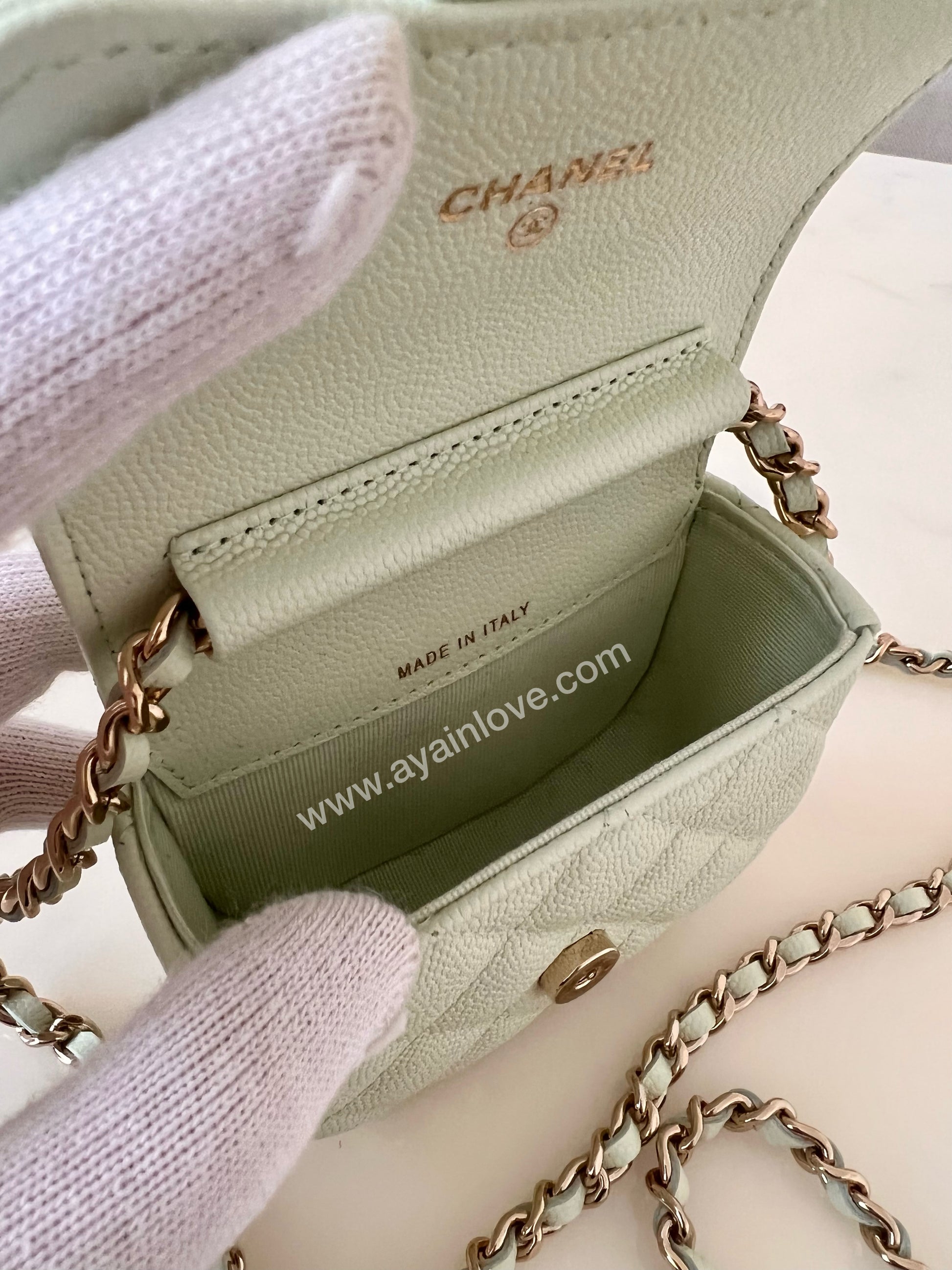 CHANEL 22C Mint Green Caviar Clutch Flap Bag on Chain Light Gold
