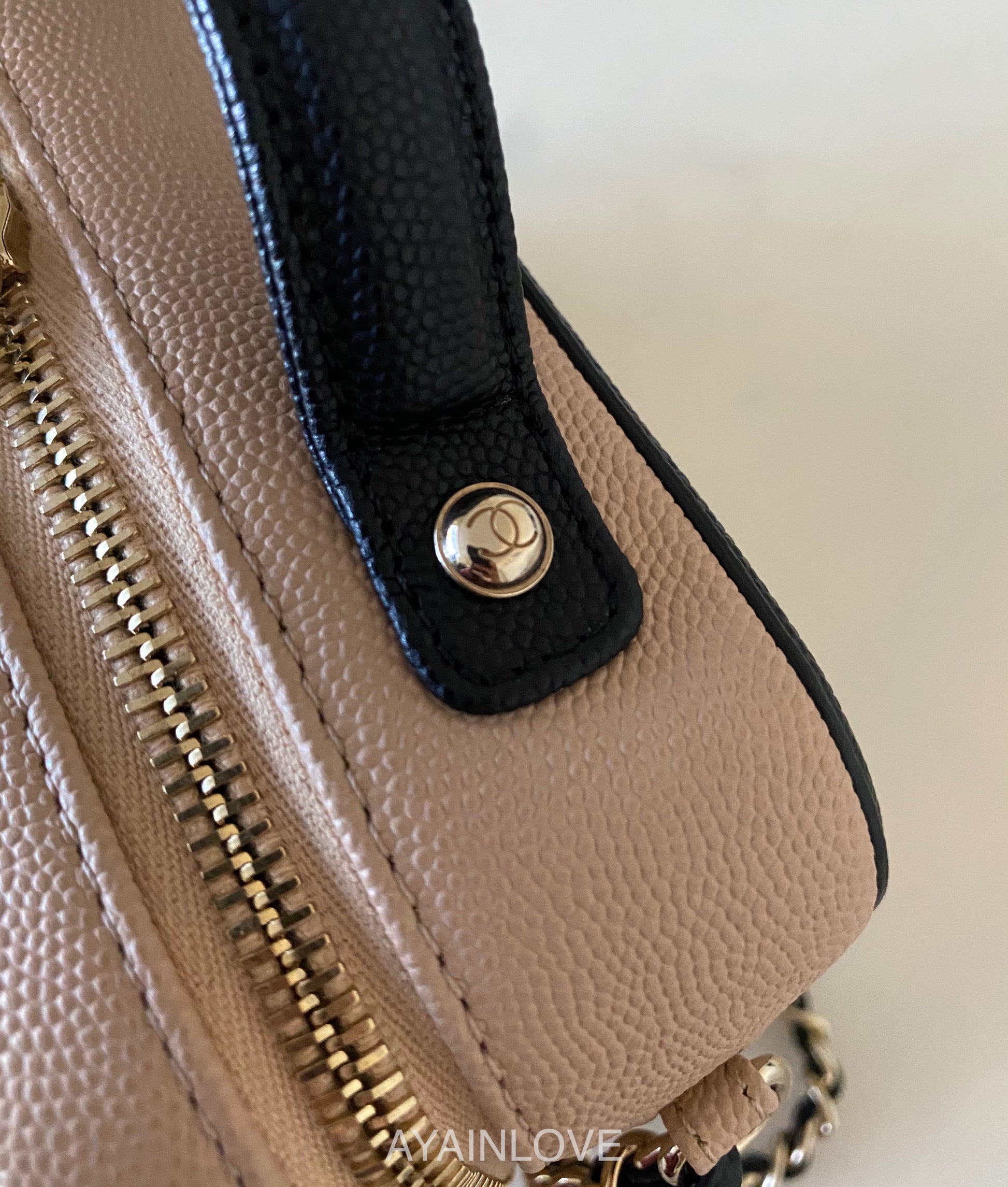 Chanel Small Caviar Vanity Bag Light Beige - NOBLEMARS
