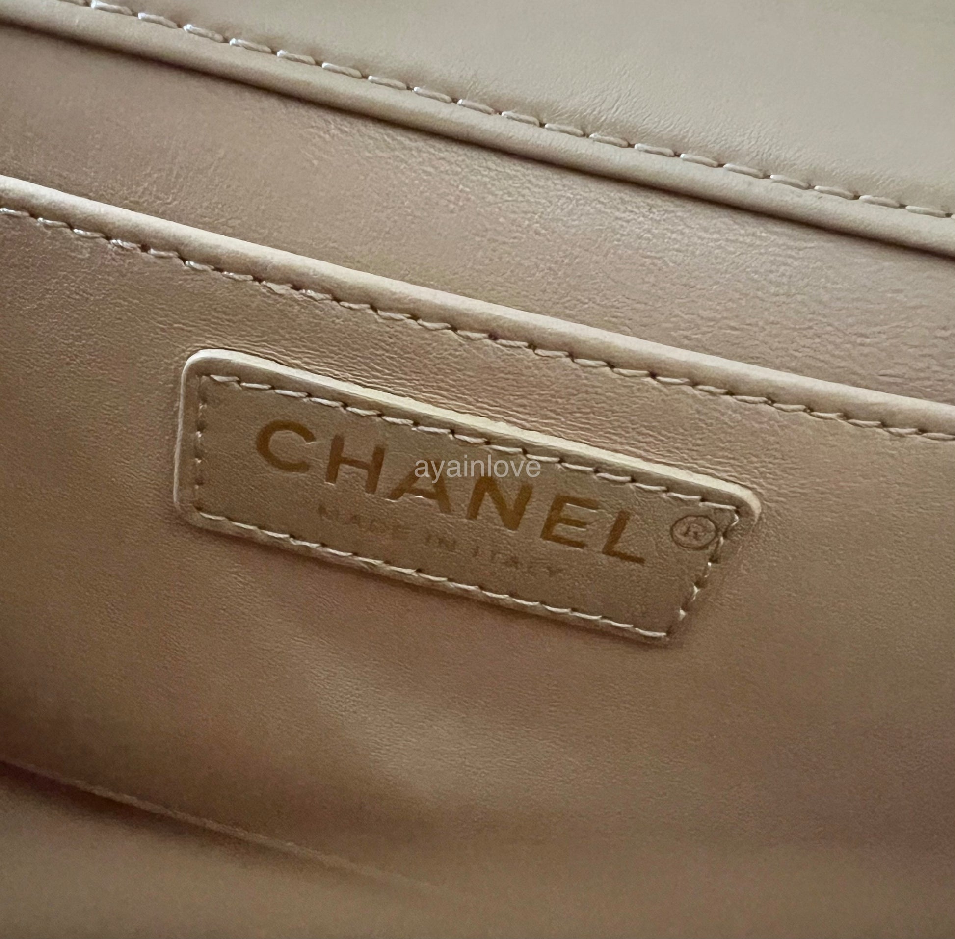CHANEL 21A Beige Perfect Fit Calf Skin Flap Bag Adjustable Strap Gold –  AYAINLOVE CURATED LUXURIES