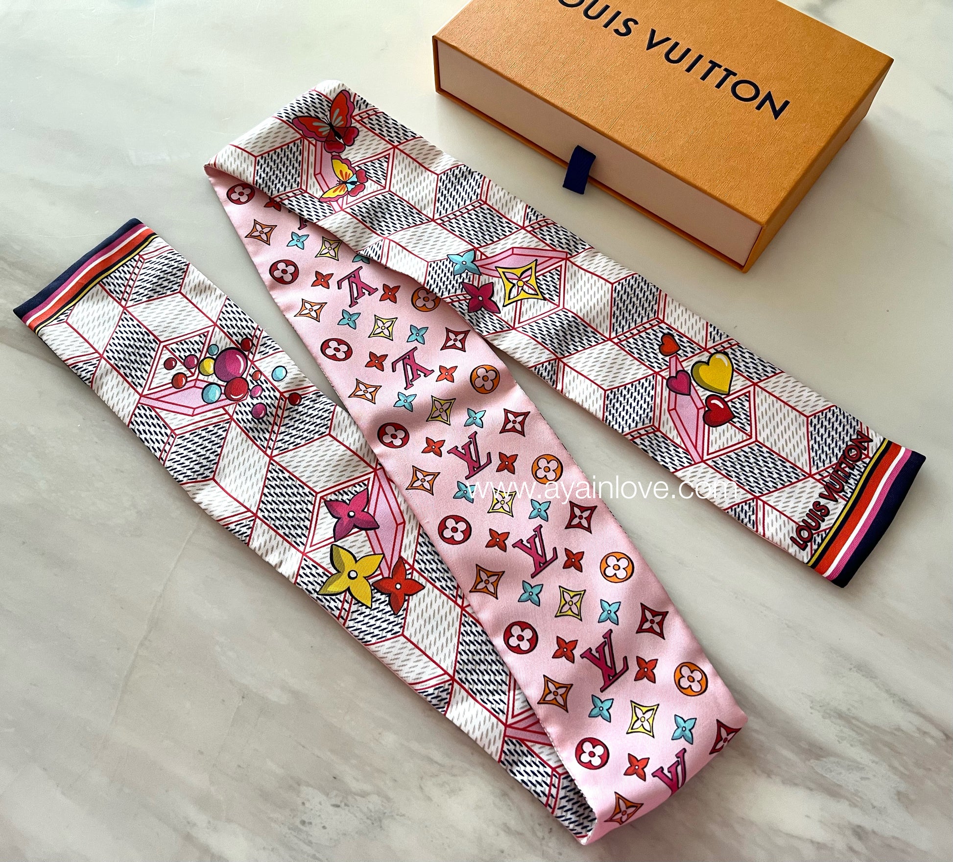 LOUIS VUITTON LV Pink Damier Silk Twilly Bandeau Scarf – AYAINLOVE CURATED  LUXURIES
