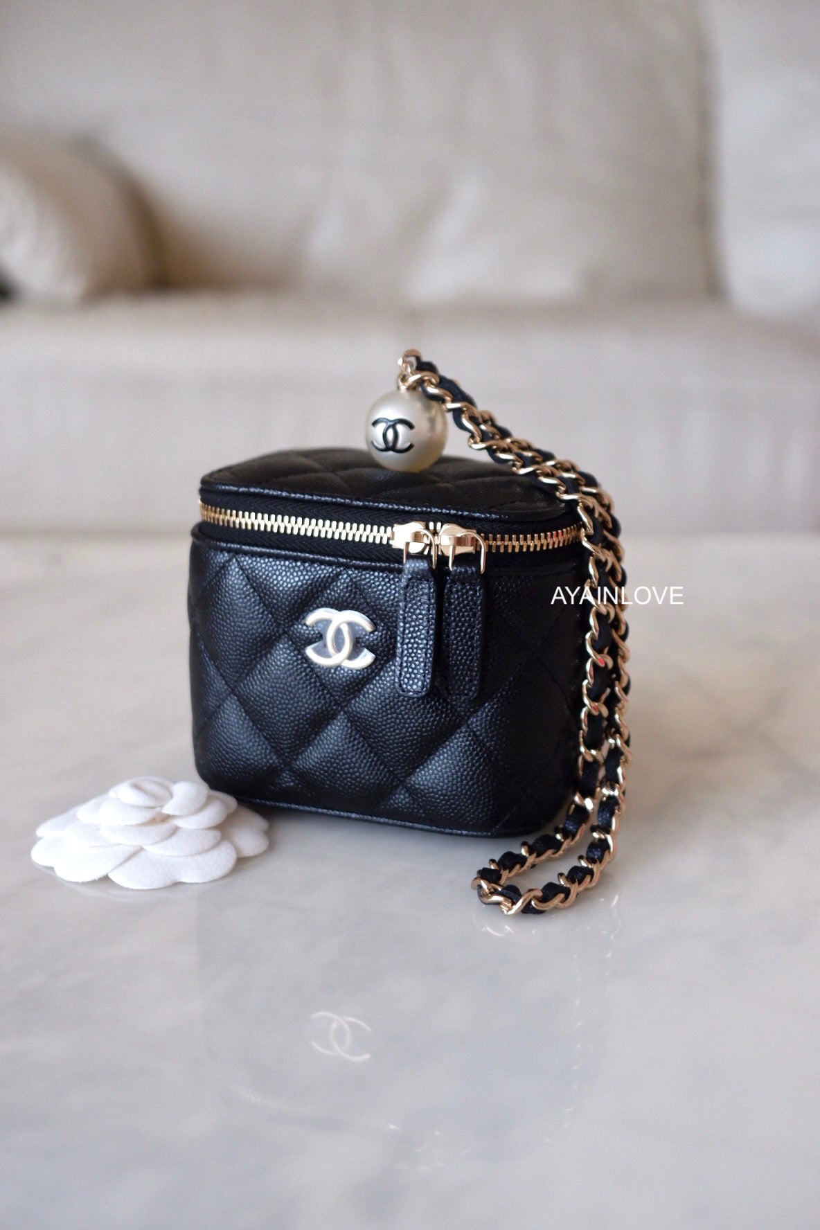 Chanel Small Vanity With Chain Lambskin Gold-Tone Metal Black For