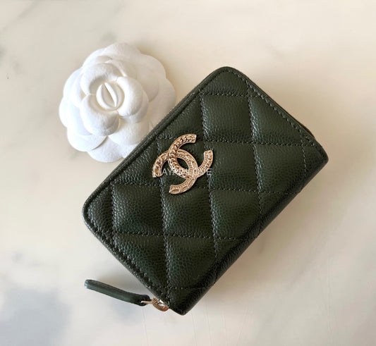Chanel Chanel Zip Card Holder Wallet in Black Caviar and Silver Hardware  Series 24, Luxury, Bags & Wallets on Carousell