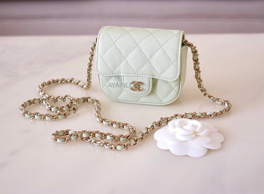 CHANEL 22C Mint Green Caviar Clutch Flap Bag on Chain Light Gold Hardware
