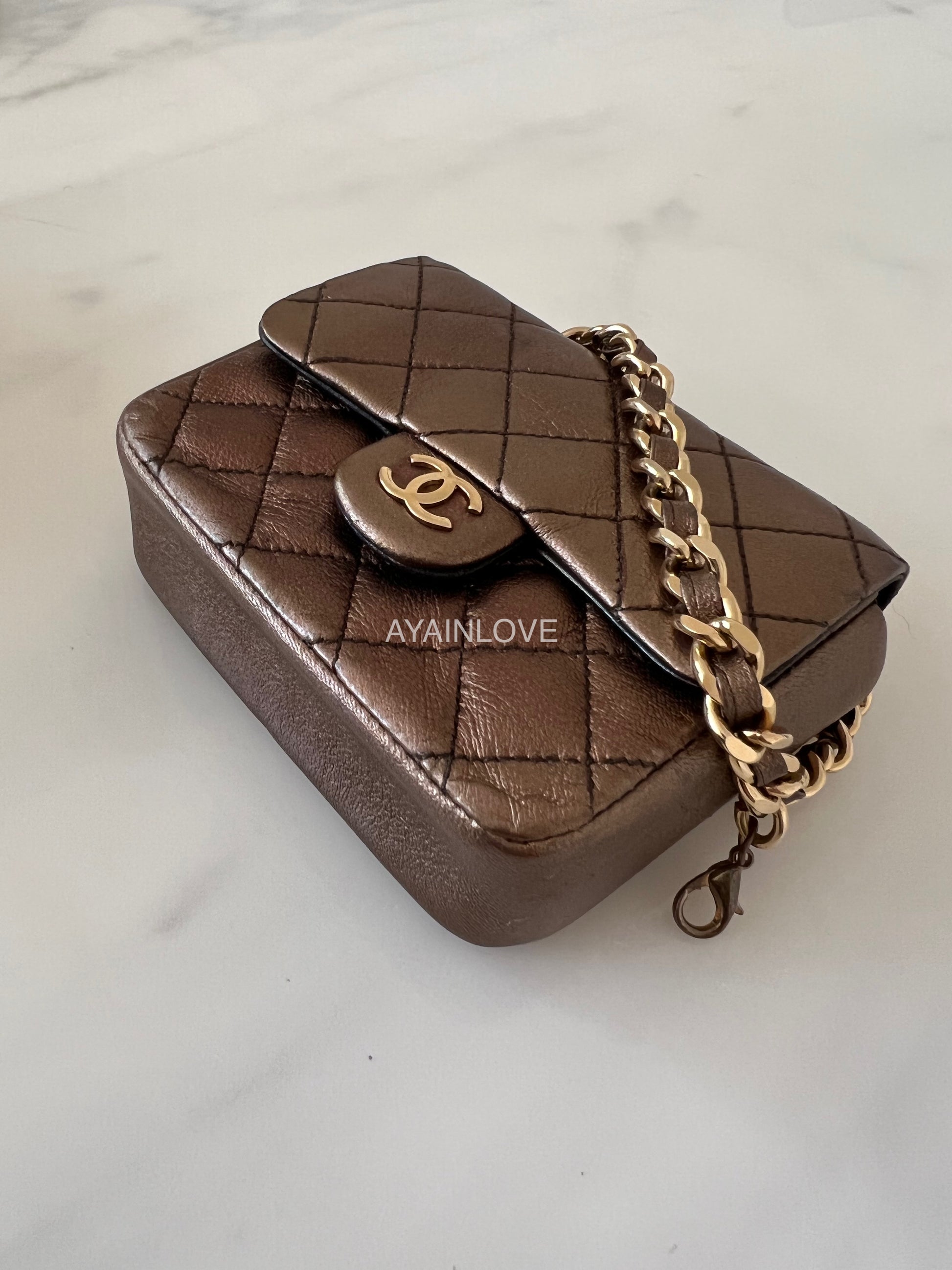 Replica Chanel Vintage Calfskin Mini / Small Flap Bag with Gold Charm