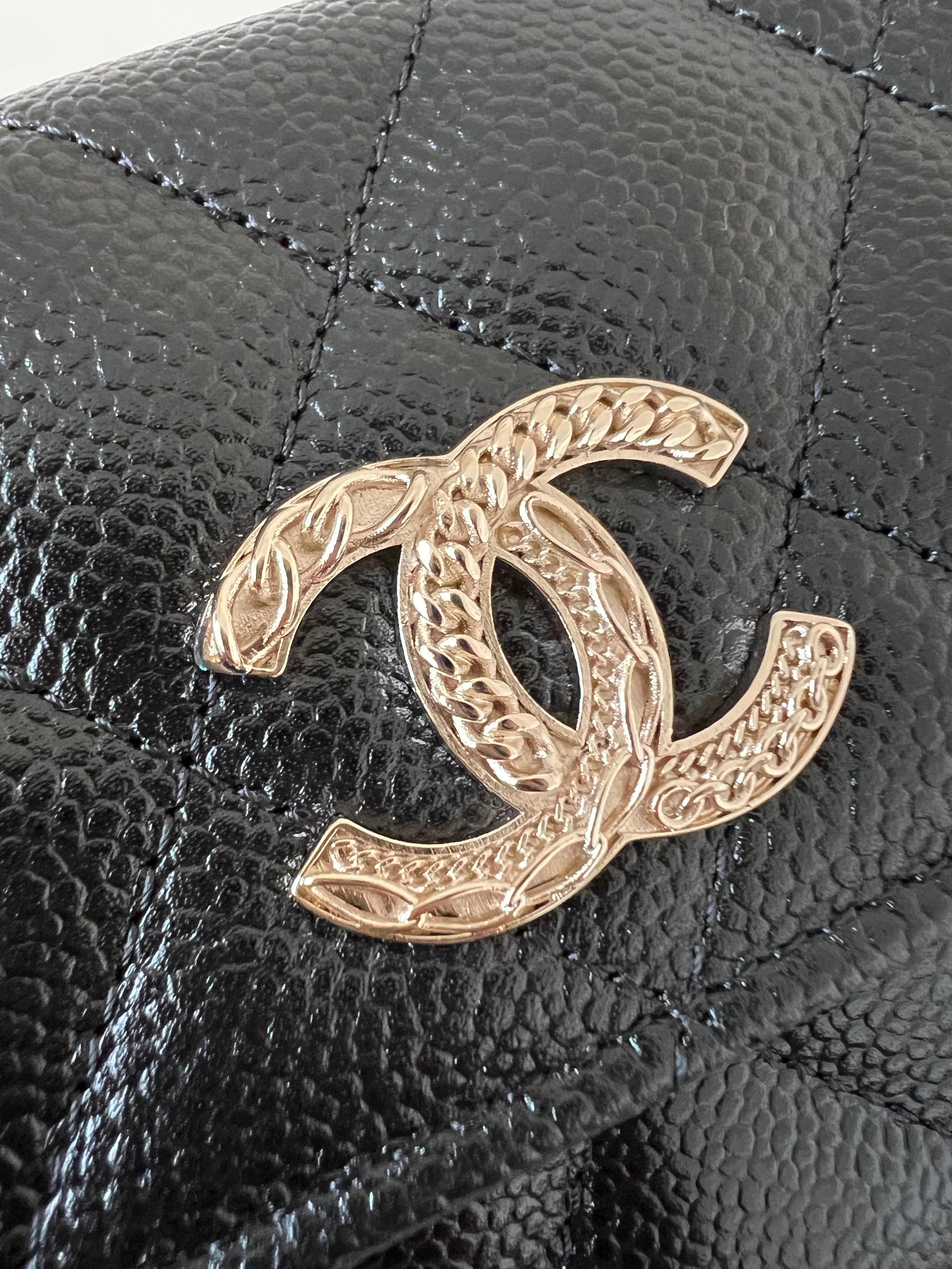 Shop CHANEL CHAIN WALLET 2022-23FW Wallet on Chain (AP3019 B09221 94305) by  PorterSmile